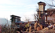 Chehni Kothi, Banjar - Kullu 